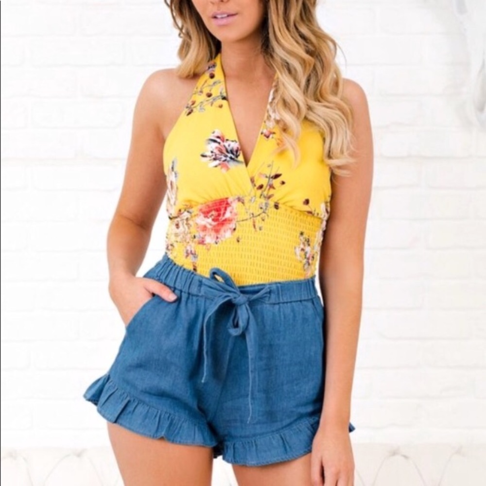 Beautiful crop top fit top from Nana Macs